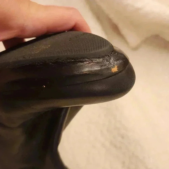 Bottega Veneta Black Leather Ankle Boots - Picture 14 of 16